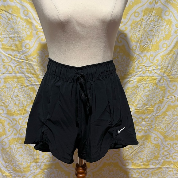 Nike | Shorts | Nike Dri Fit Shorts 